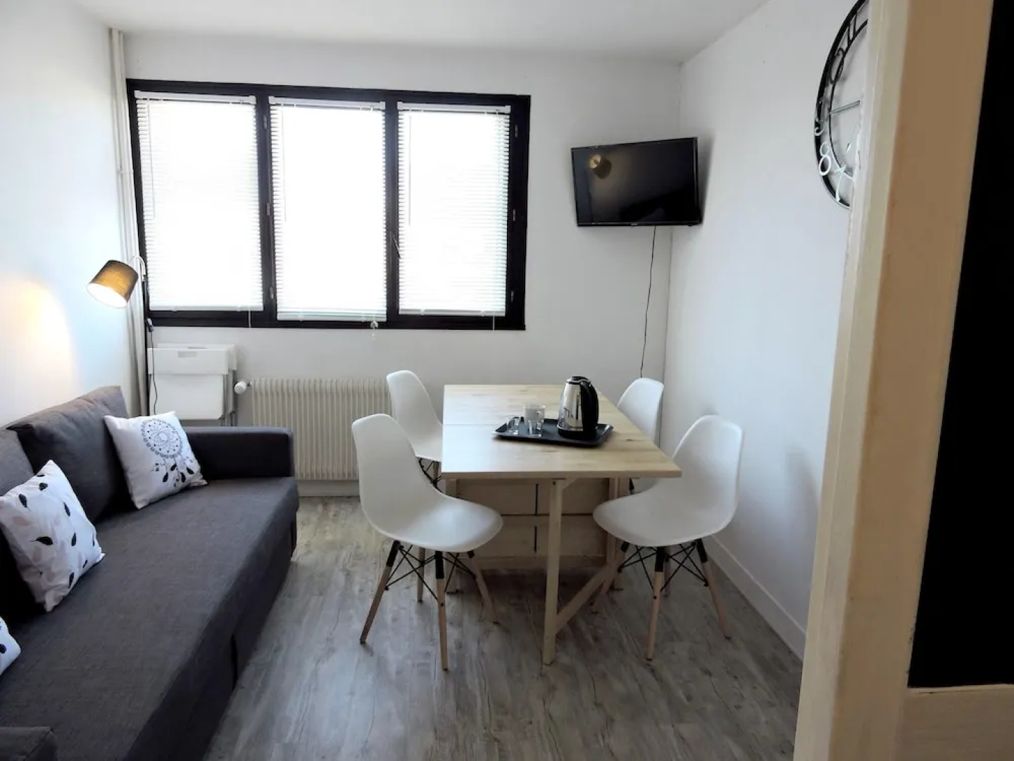 Apartment With one Bedroom in Orléans