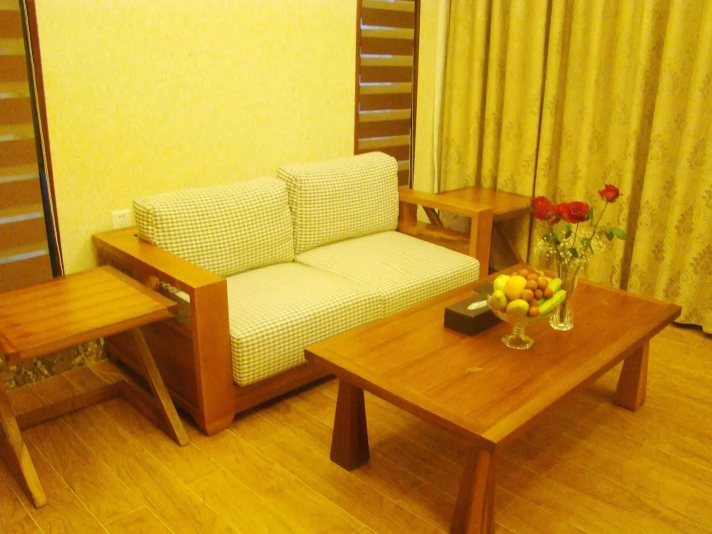 Coconut Grove Herton Sea View Hotel