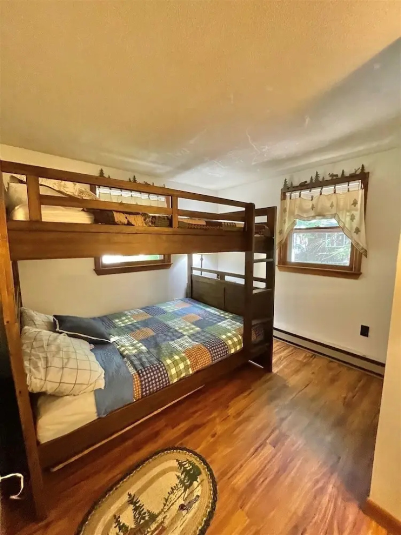 Any Season Escape Limit 10 4 Bedroom Villa by RedAwning