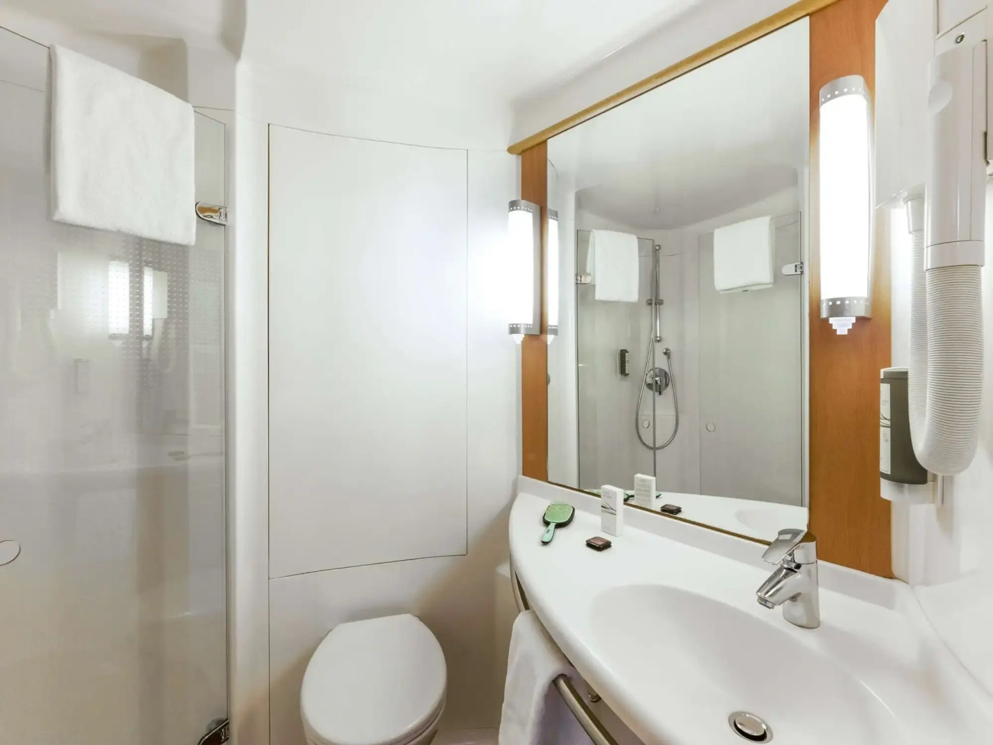 ibis Zurich Adliswil