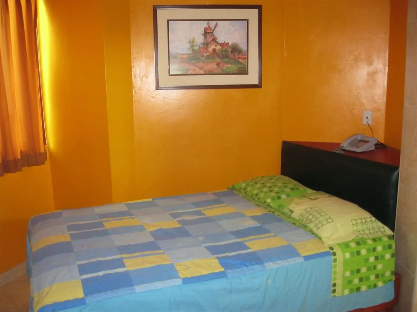 Hostal Hostello - Lima Airport