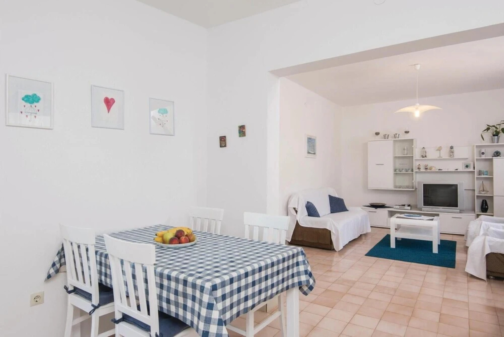 Awesome Home in Brna With 4 Bedrooms and Wifi