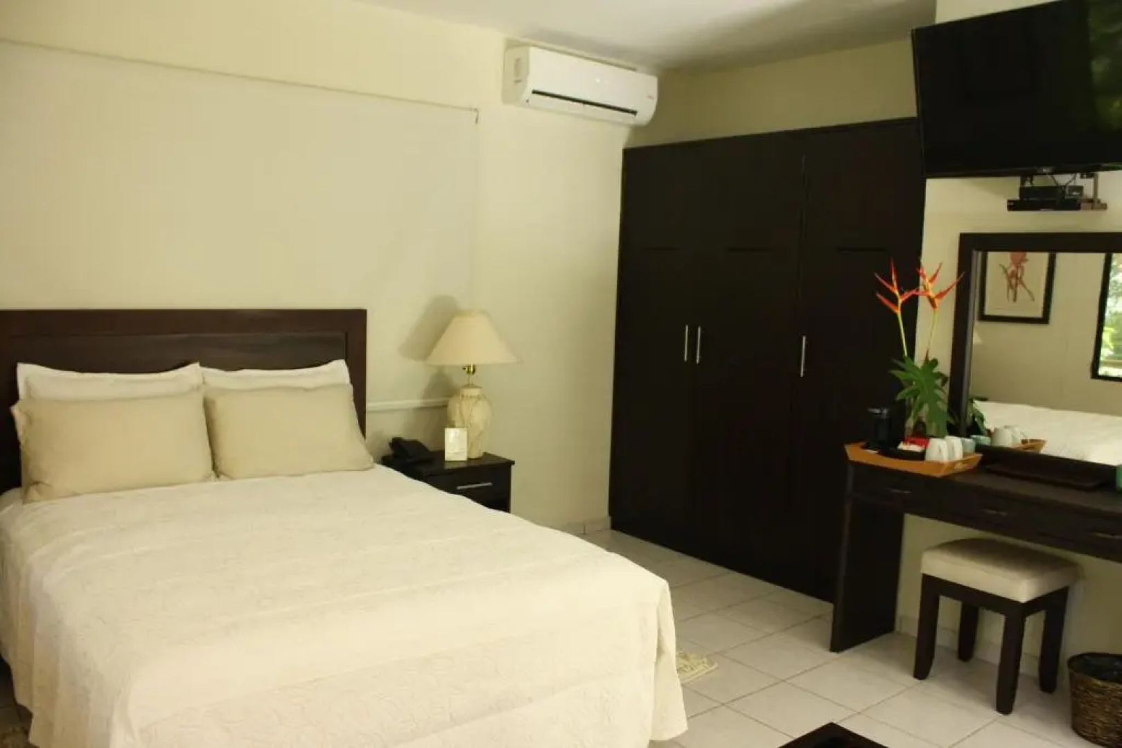 Paraiso Escondido Hotel Villas & Resort
