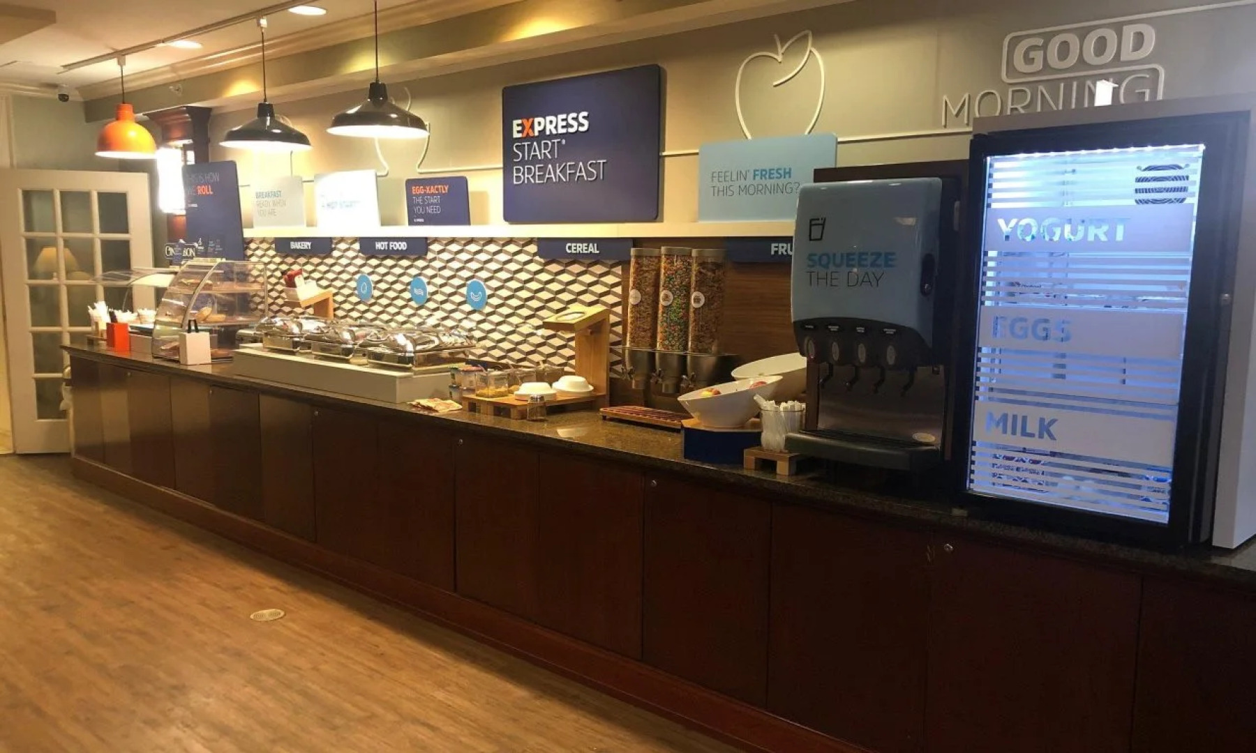 Holiday Inn Express Hotel & Suites Buffalo-Airport by IHG