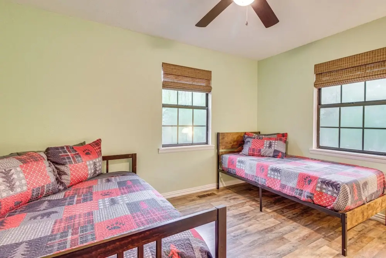 Cotter Home w/ Deck ~ 1 Mi to Big Spring Park!