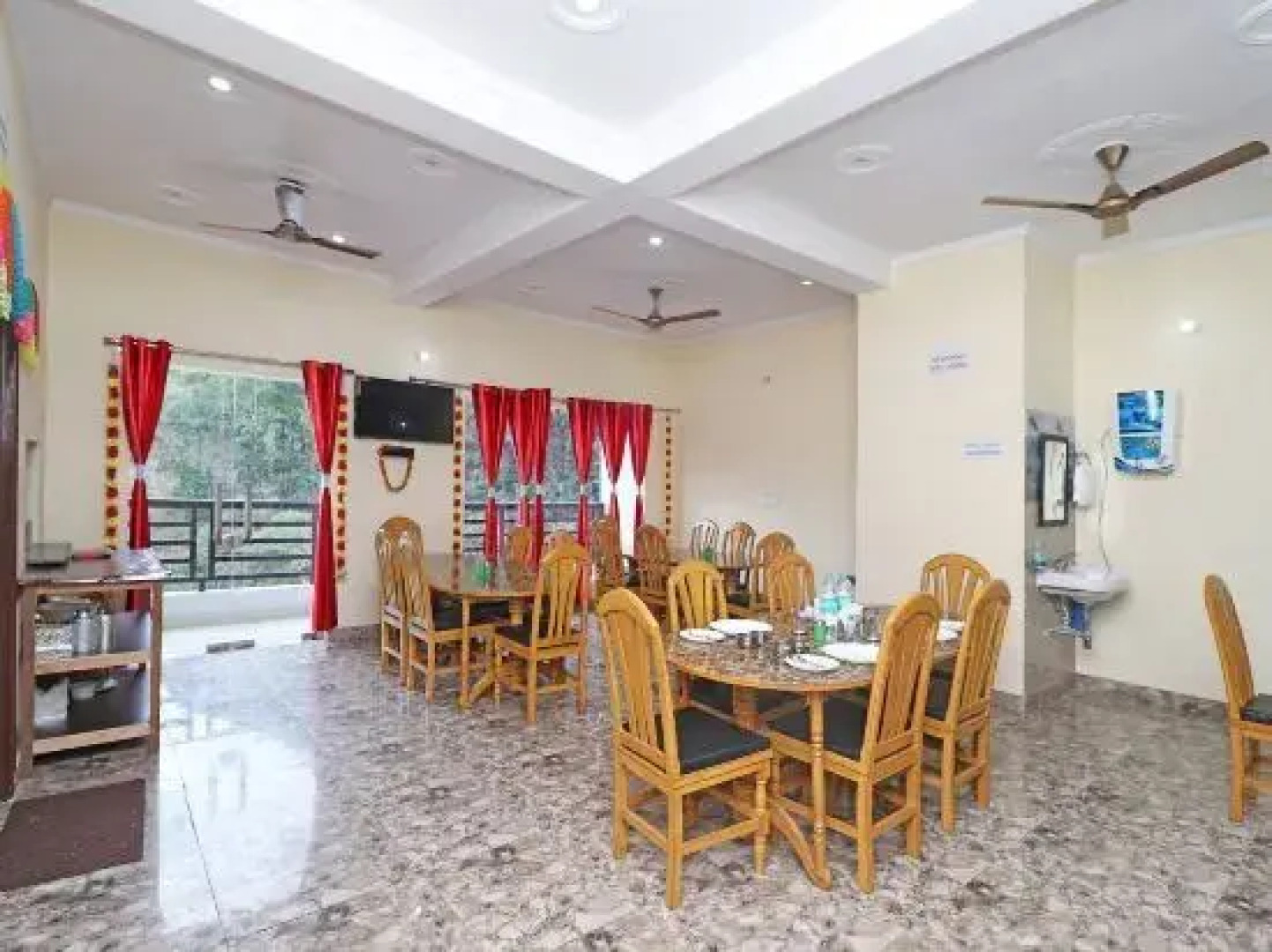 OYO Rooms Corbett Dhela