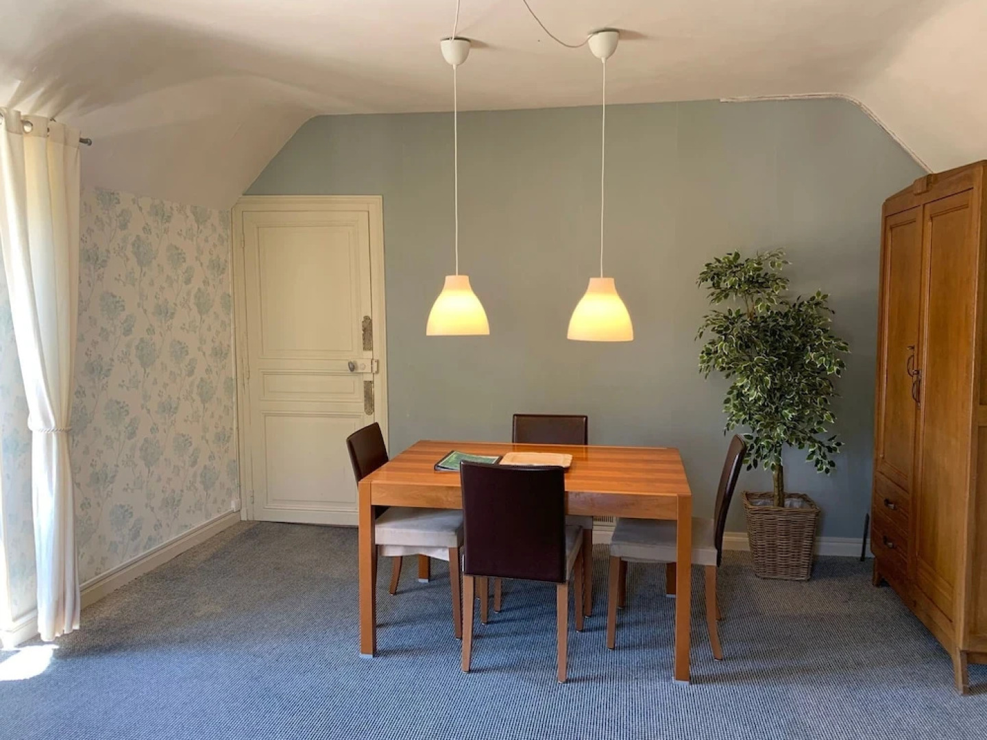 Cosy Apartment in a Beautiful Villa