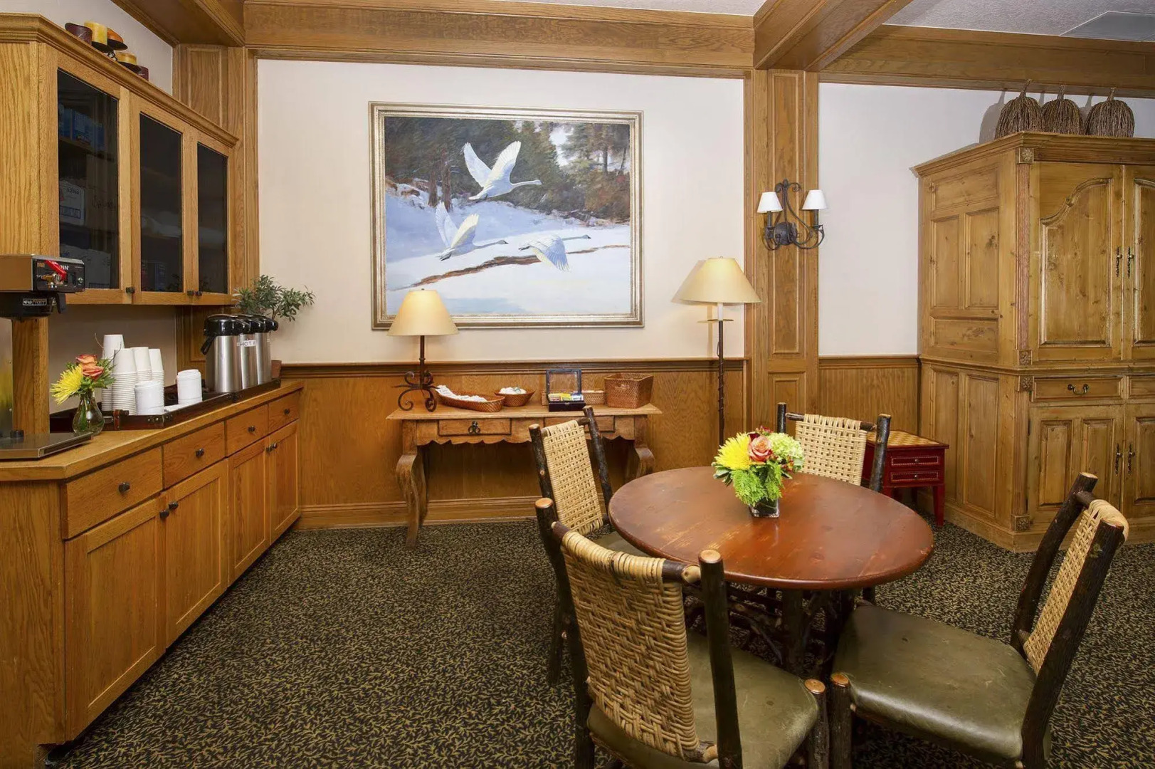 Inn & Suites at Riverwalk