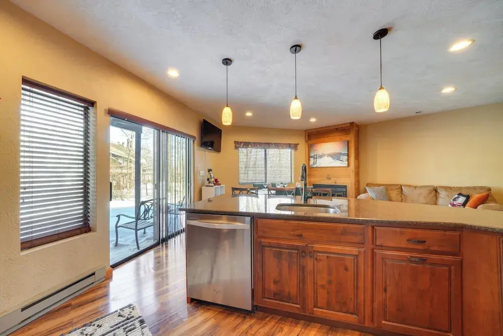 Idyllic Somerset Condo: Ski, Hike & Relax!