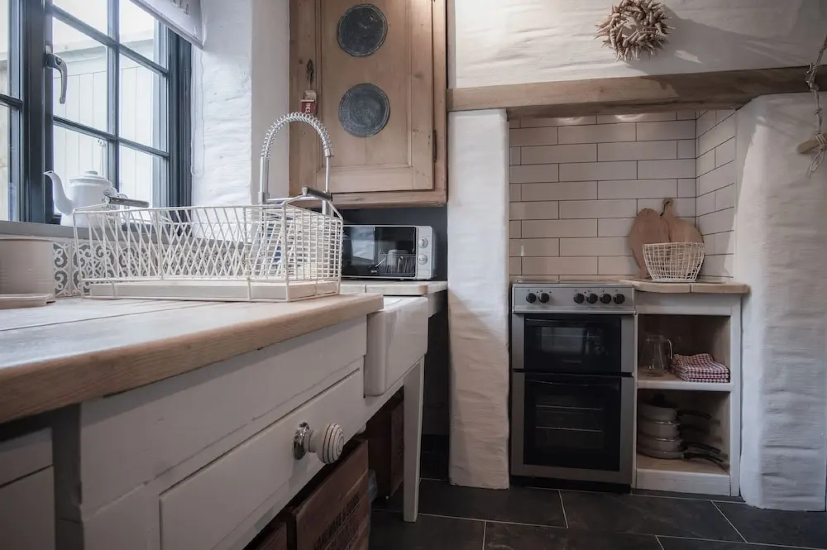 The Old Spa - 2 Bedroom Cottage - Pleasant Valley