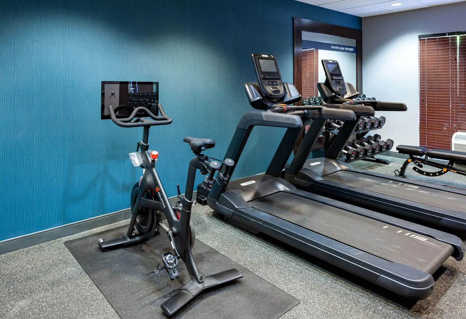 Hampton Inn & Suites Mobile I-65@ Airport Blvd