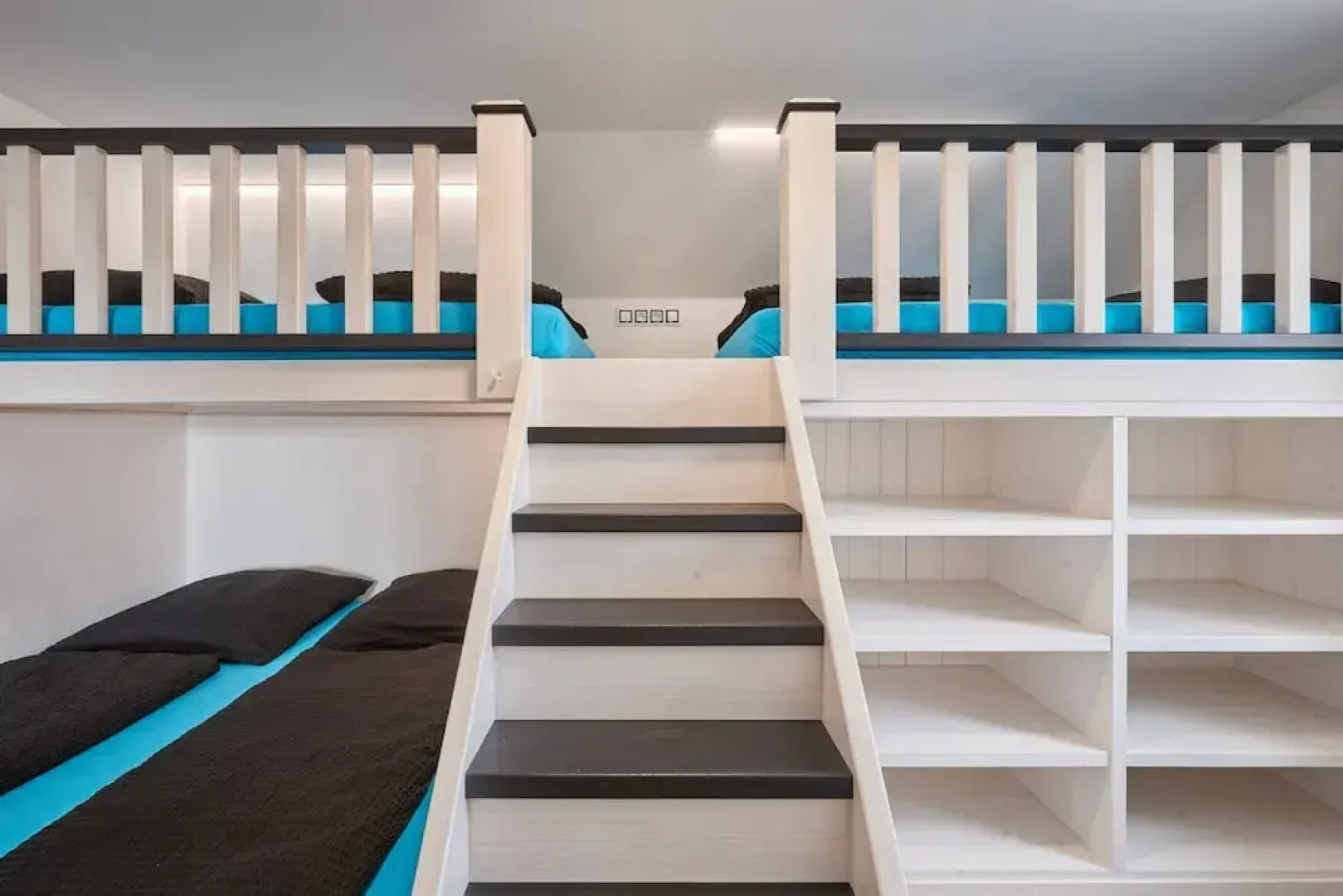 Villa in Radvanice With hot tub