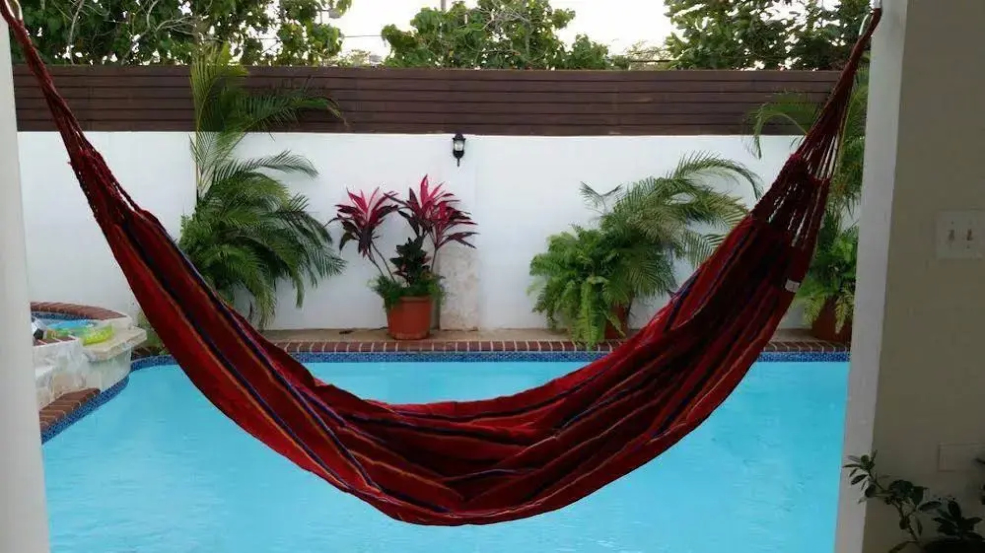 Dorado Centrally Located Guest House