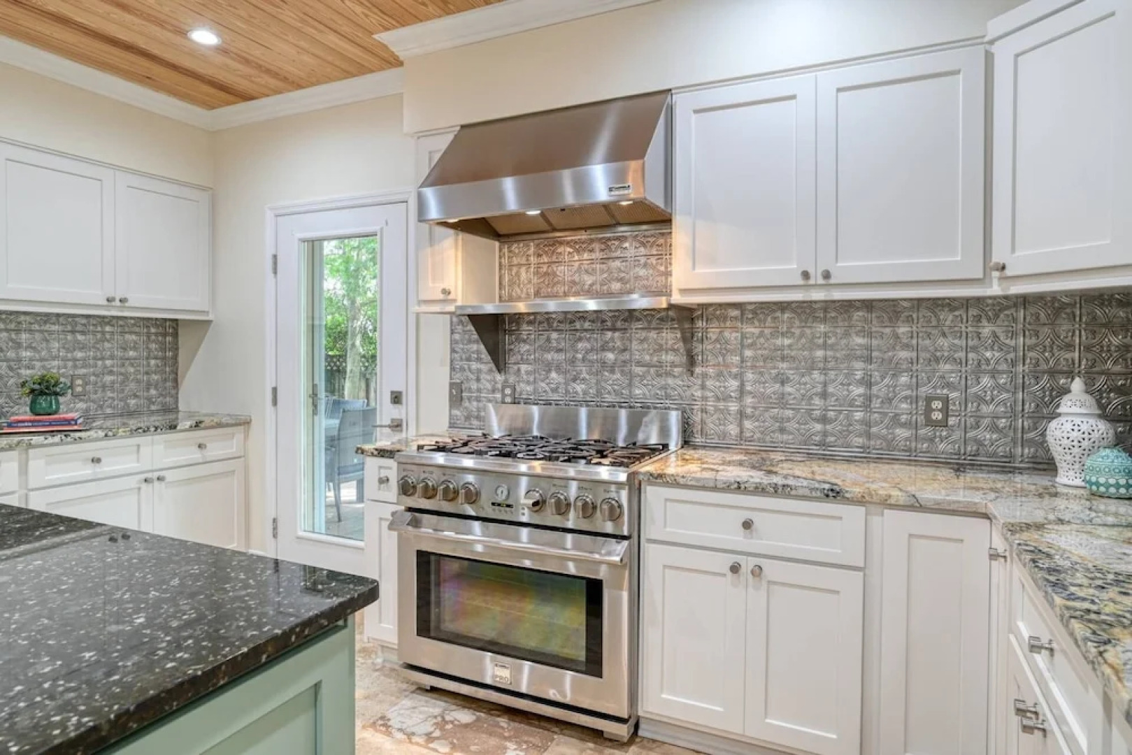 Golden Mile Beach Retreat