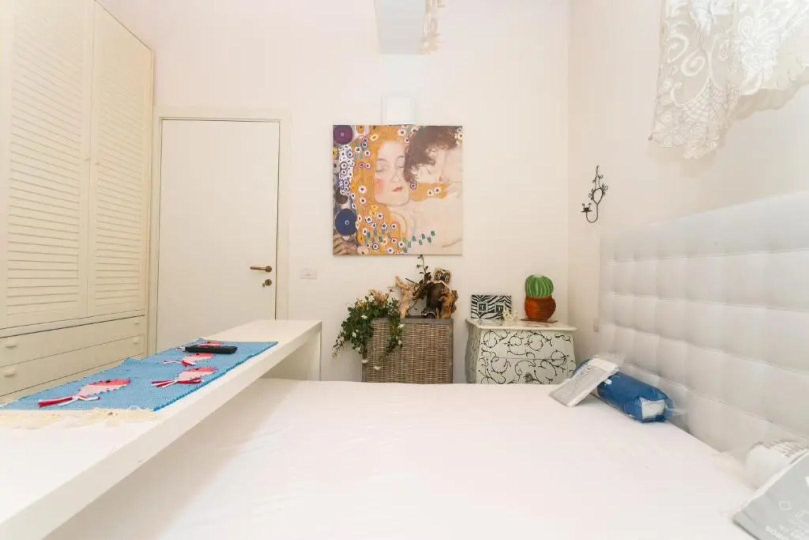 N233 - Numana, bilocale in residence con piscina