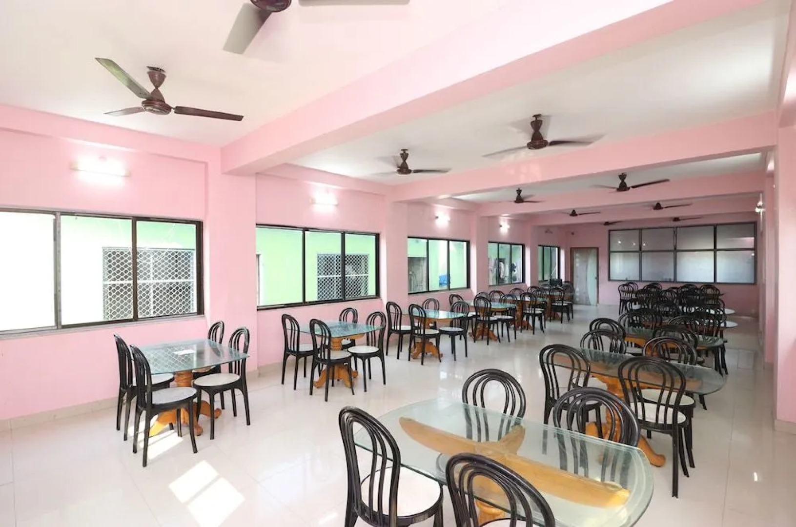 OYO 22068 Sagar Kinare