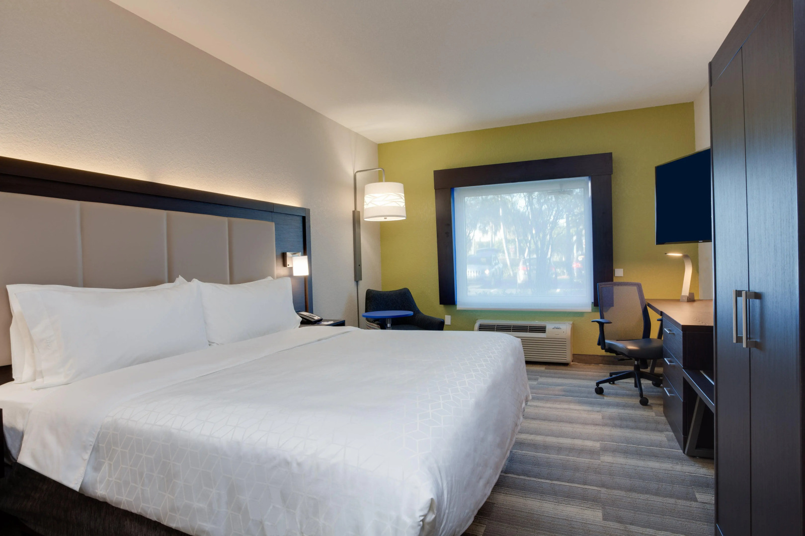 Holiday Inn Express Hotel & Suites Ft Lauderdale Airport/Cru by IHG
