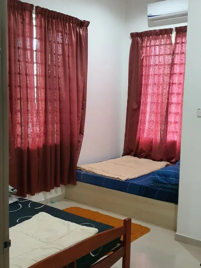 OYO Home 90496 Delima Homestay