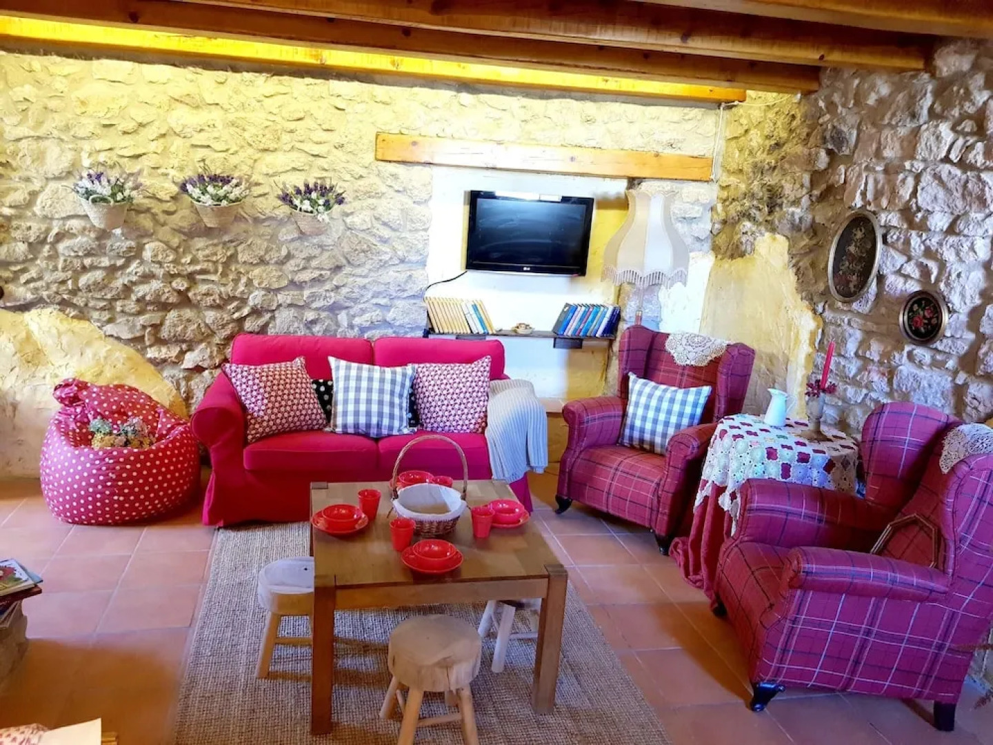 House With 2 Bedrooms in Corachar, With Wonderful Mountain View, Balcony and Wifi - 55 km From the Beach