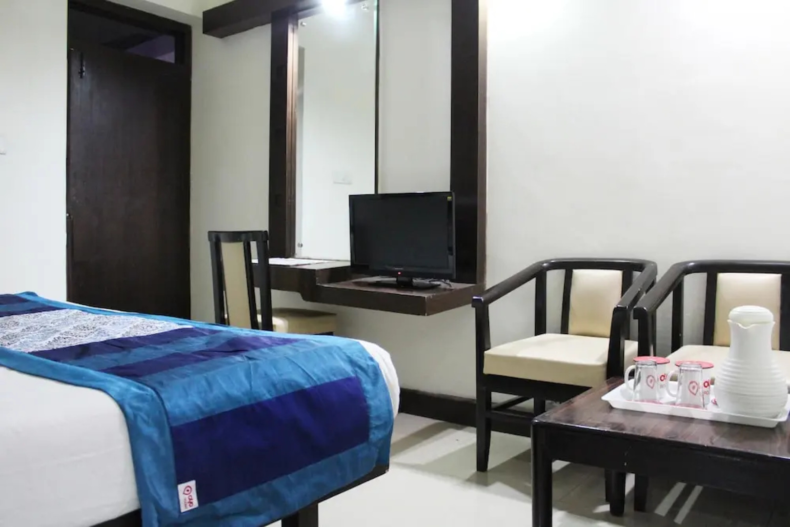 OYO 1818 Hotel Central