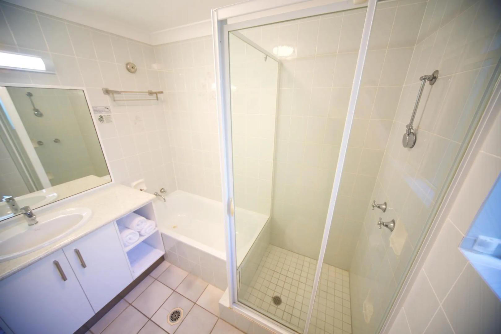 Lazy Lizard Motor Inn