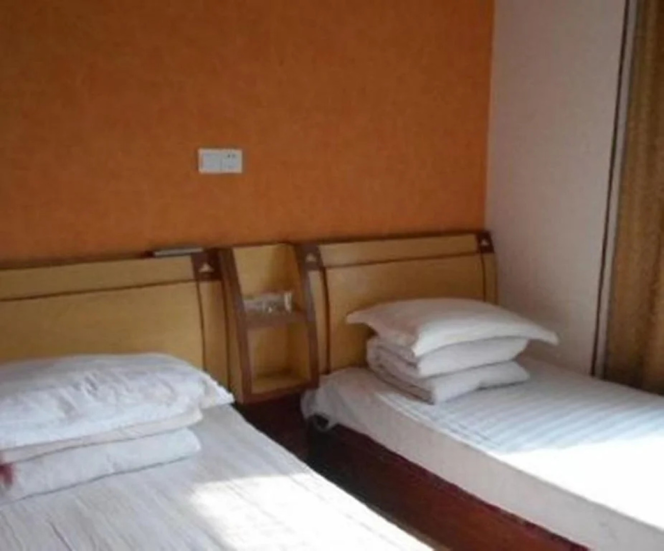 Huaining Xingcheng Inn