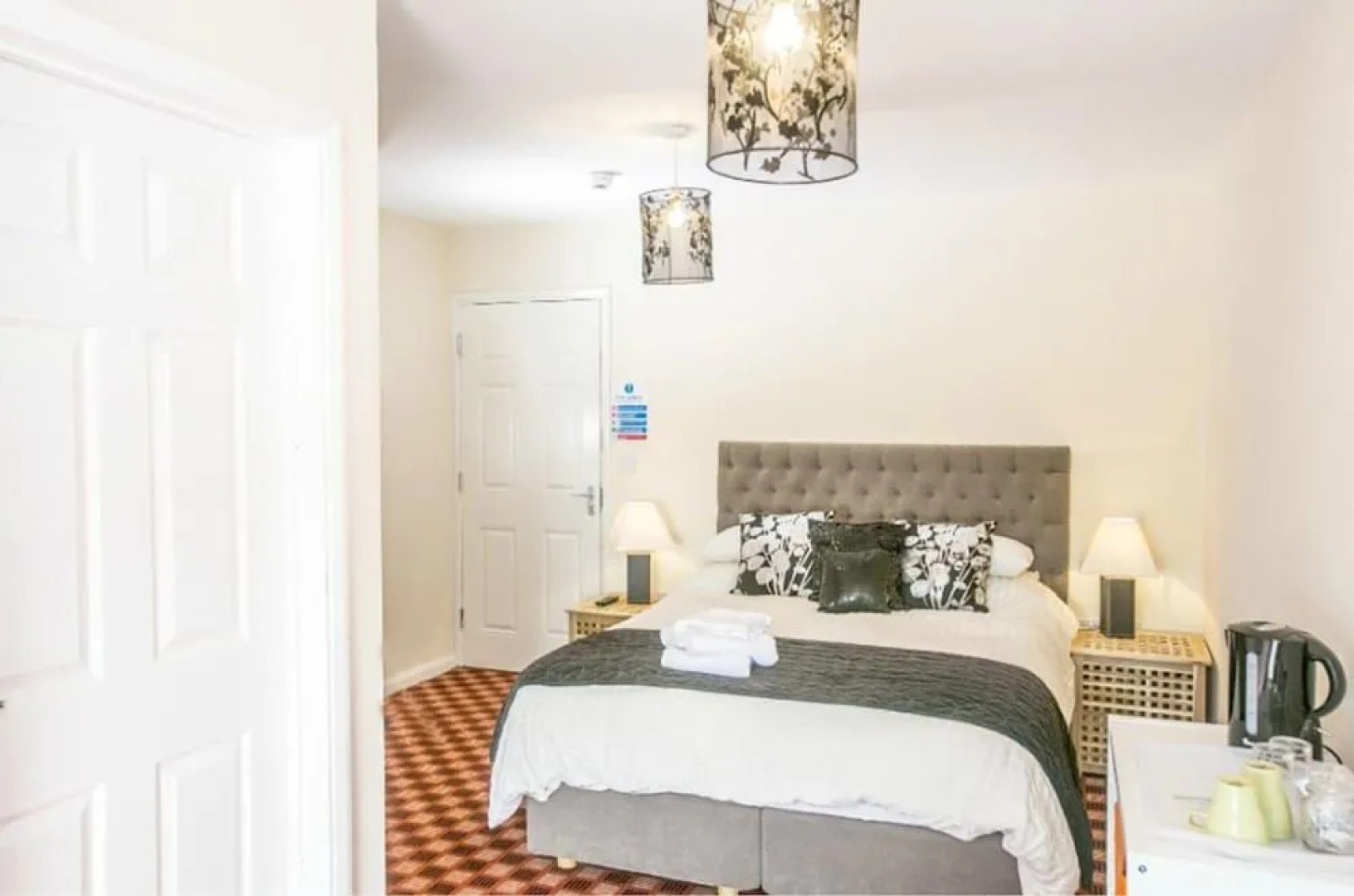 The Brown Horse Hotel