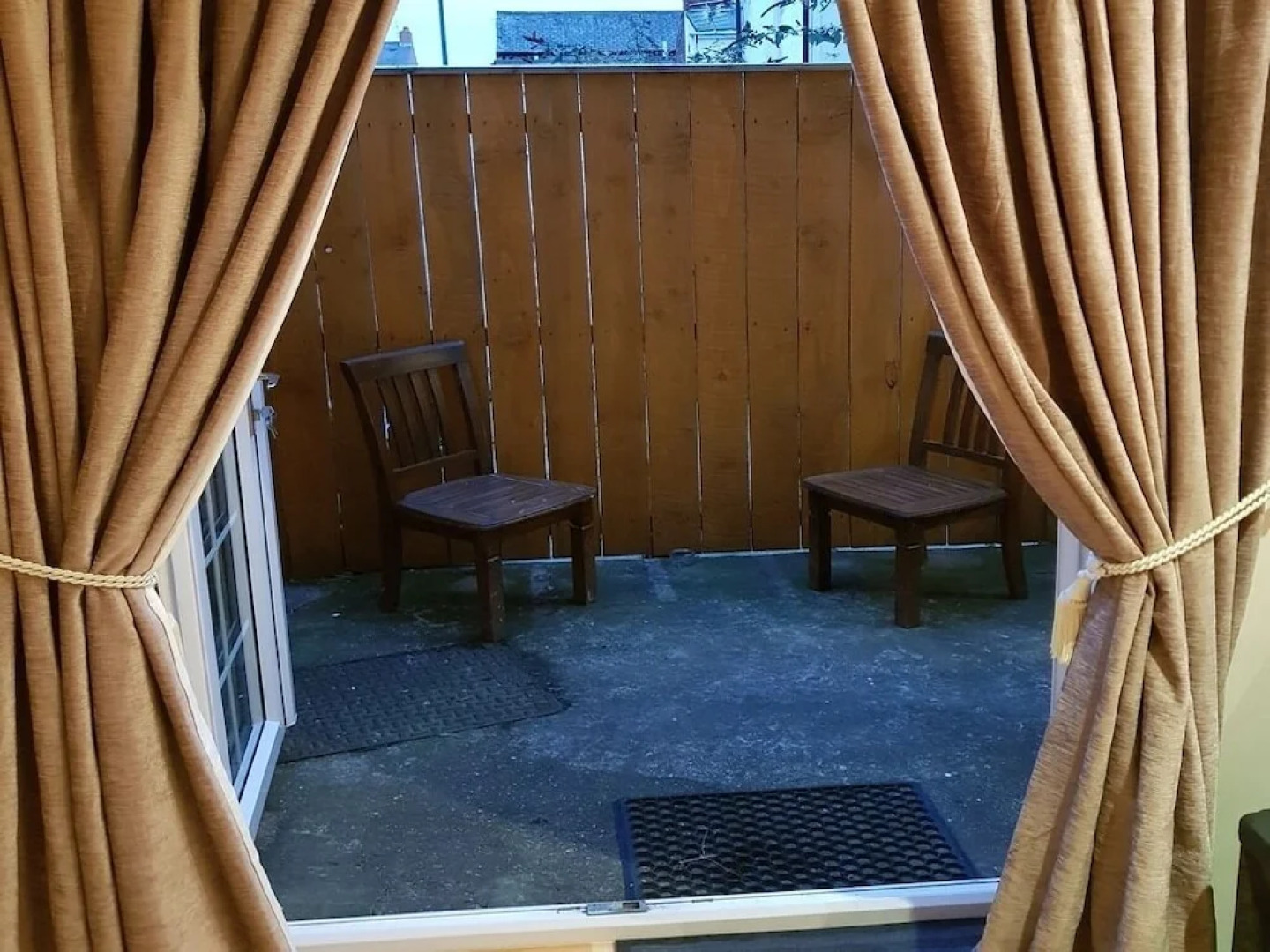 Atlantis Holiday Home