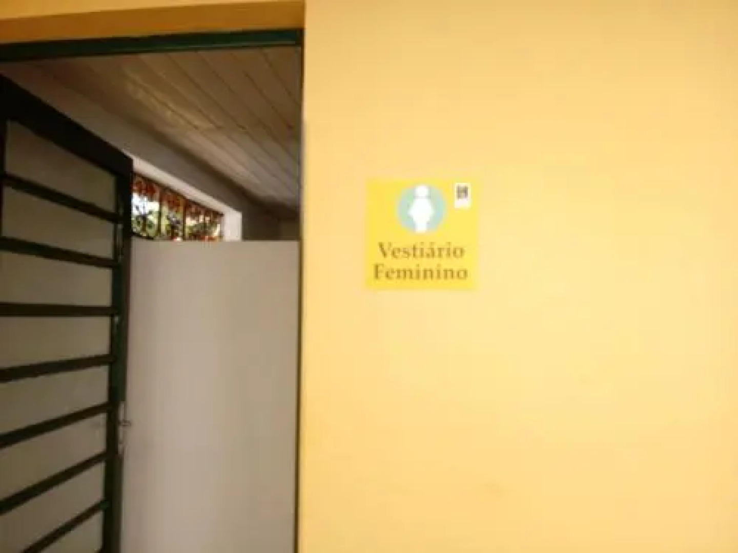 Hostel Parque Dos Saltos