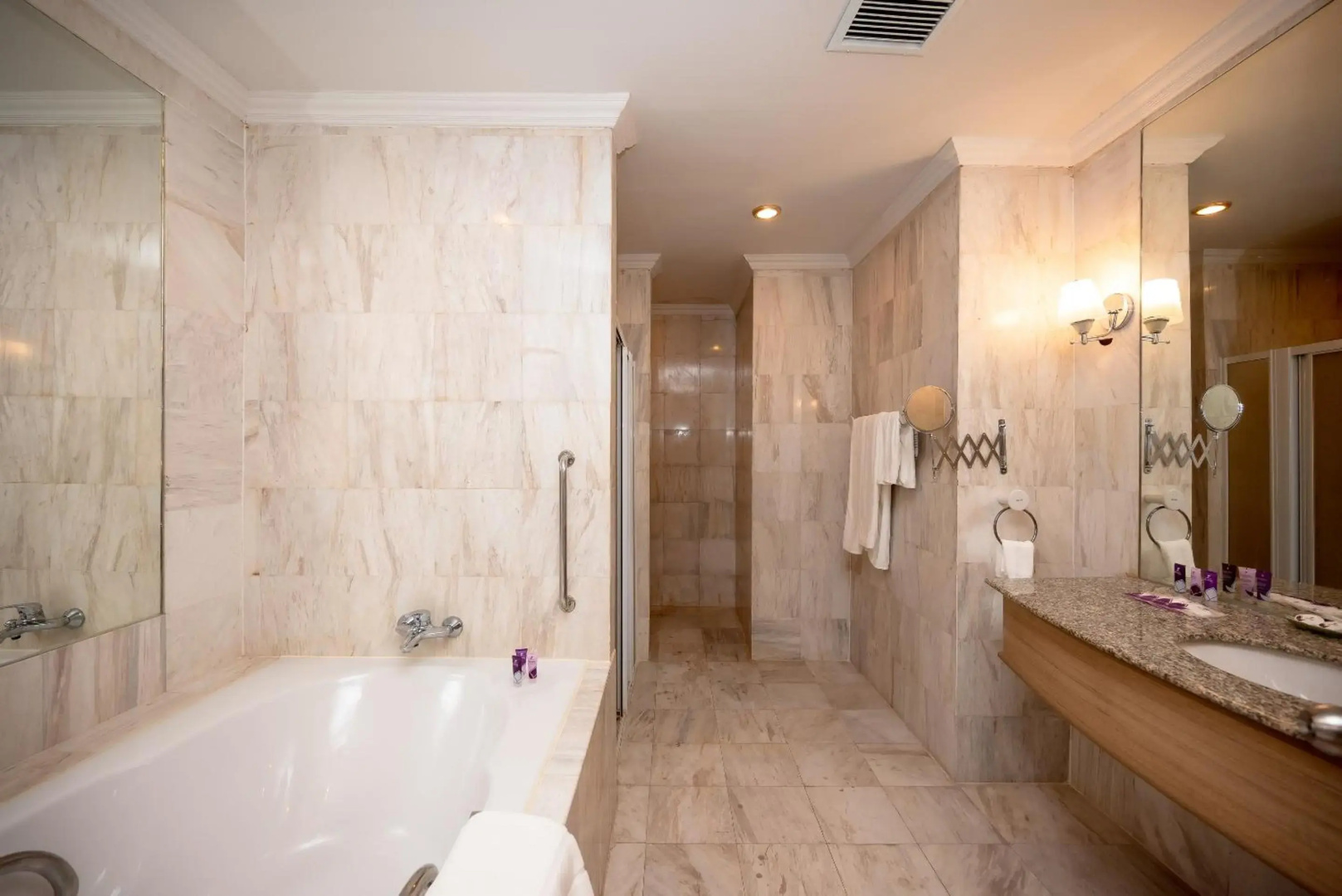 Fortune Hotel Korat