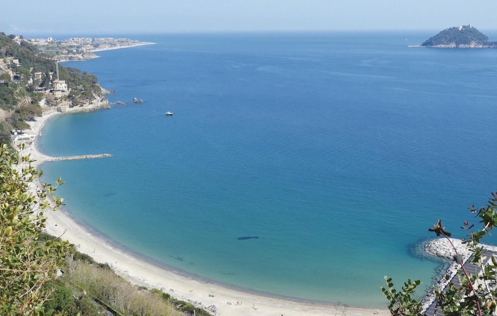 Nice Apartment in Albenga With 2 Bedrooms and Wifi