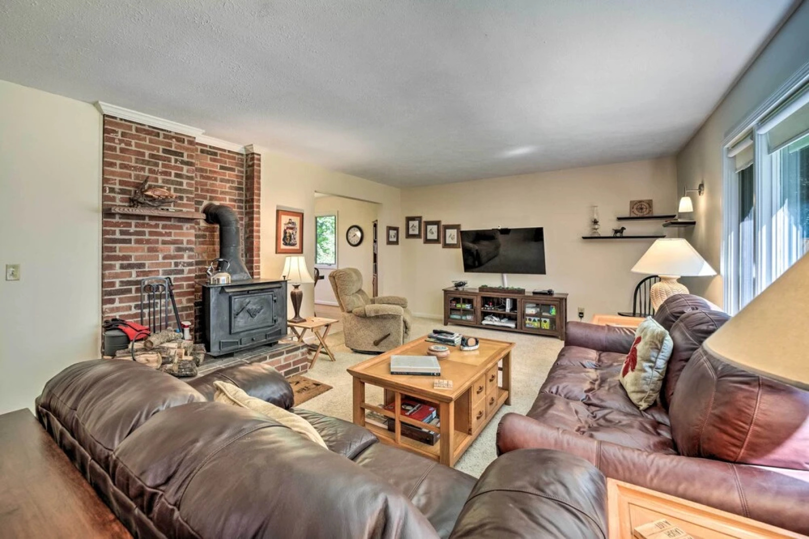 Brevard Retreat ~ 3 Mi to Downtown!