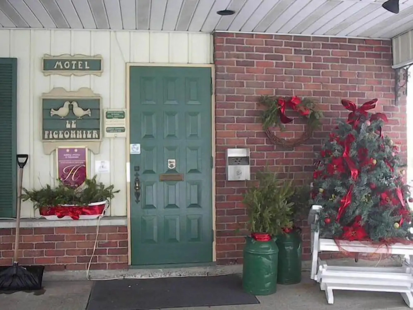 Auberge Motel Le Pigeonnier