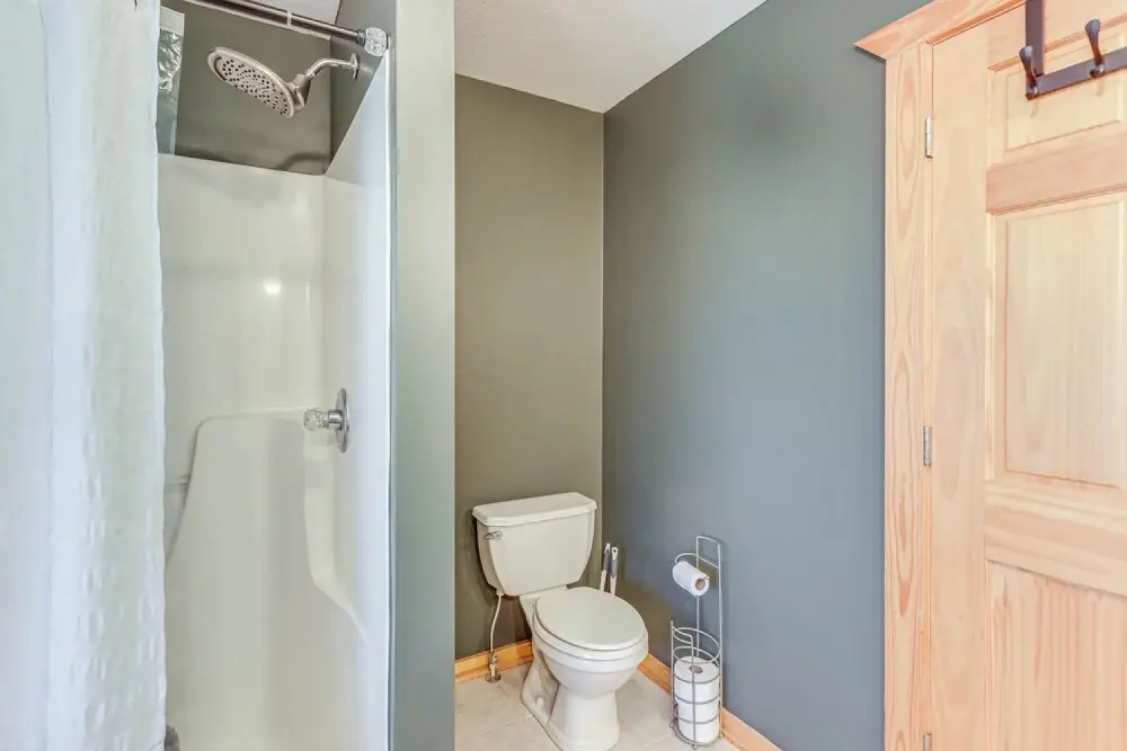 Peaceful Ellijay Cabin: Pool Access & Resort Perks