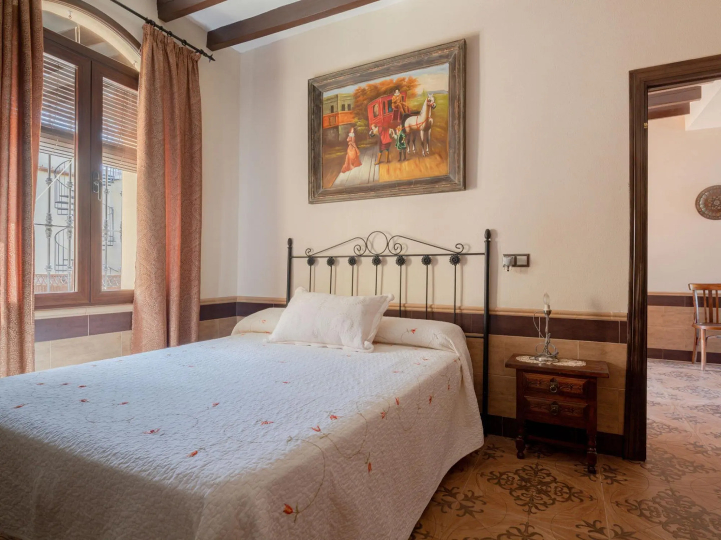 Alluring Holiday Home in Córdoba with Private Swimming Pool