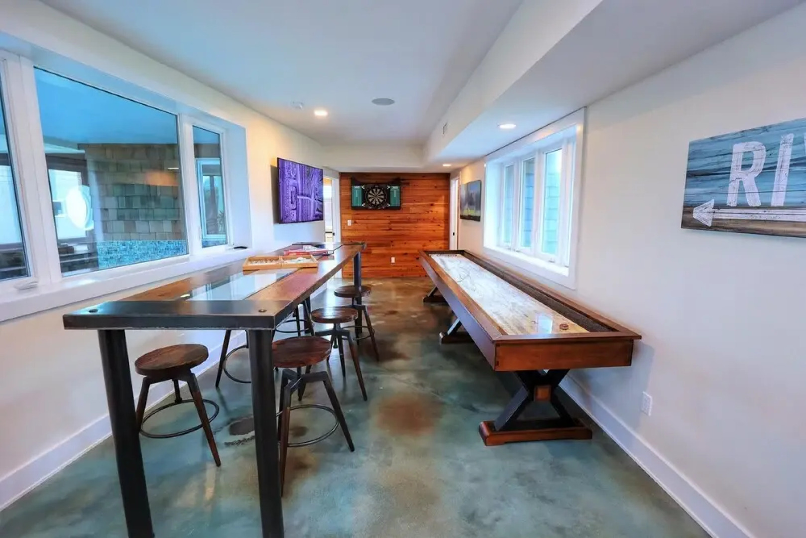 Enjoy the Best Time of the Year in Florida at Redfish Dance Riverfront Pool Home With Dock - 6958t