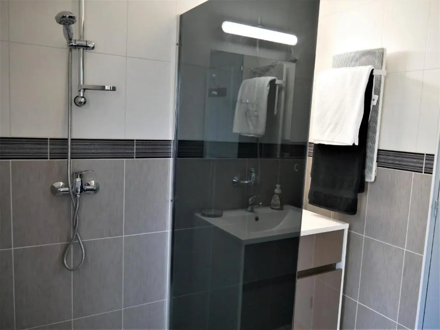 Gîte Sully-sur-Loire, 6 pièces, 6 personnes - FR-1-590-220