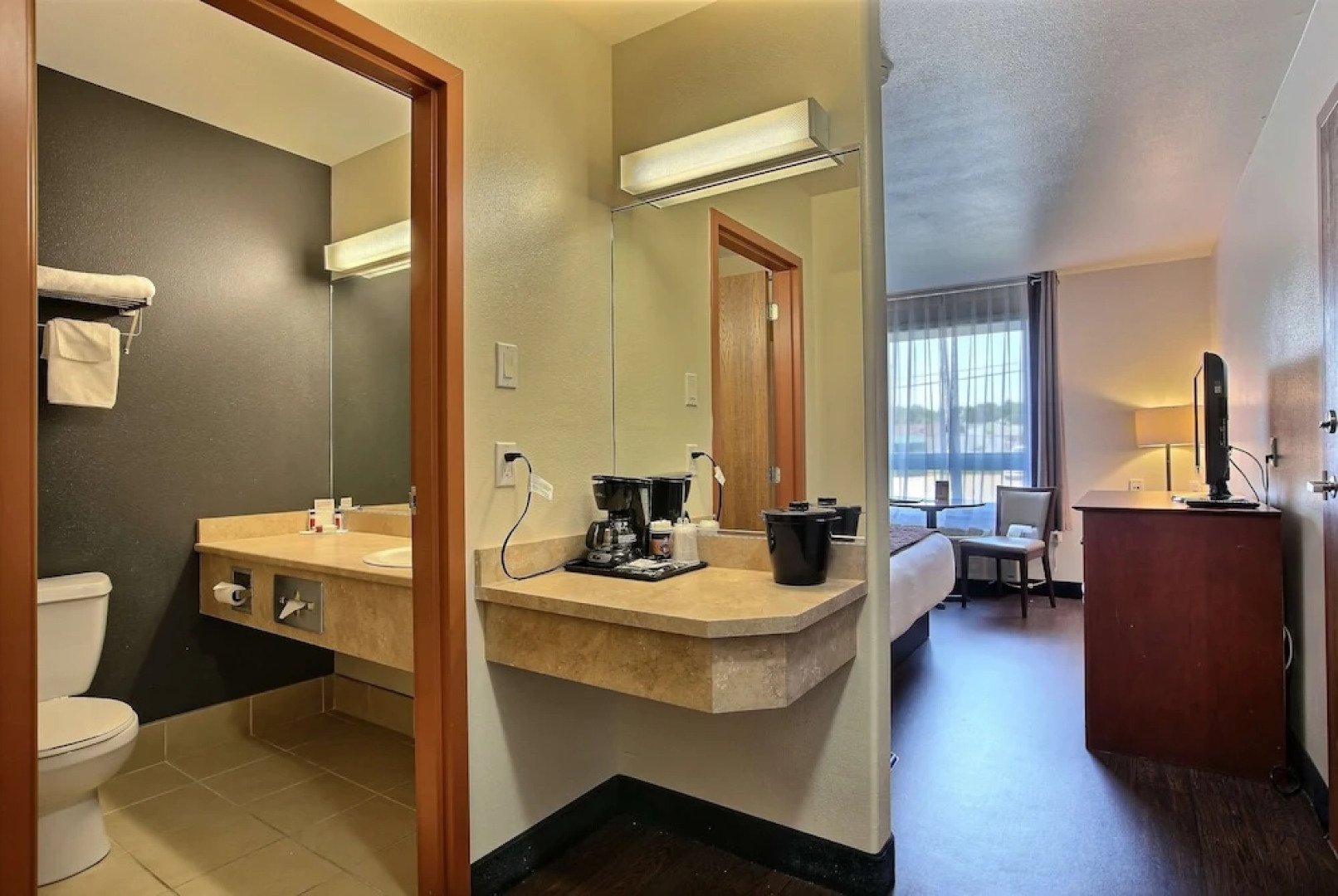 Super 8 Trois-Rivieres