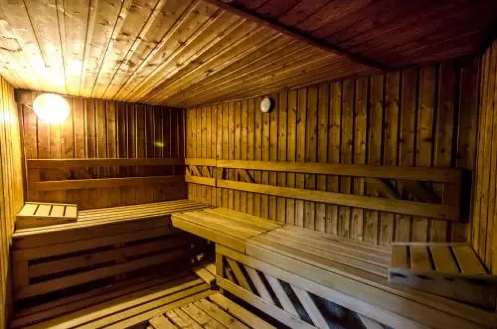 Complex Cheile Gradistei Moeciu