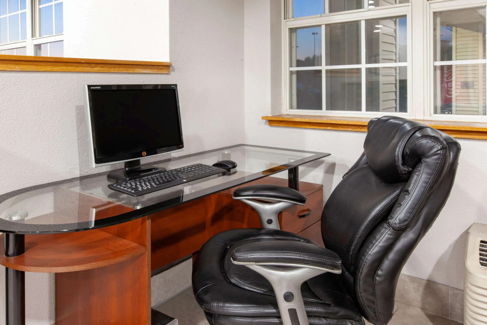 Microtel Inn & Suites by Wyndham Pittsburgh Airport