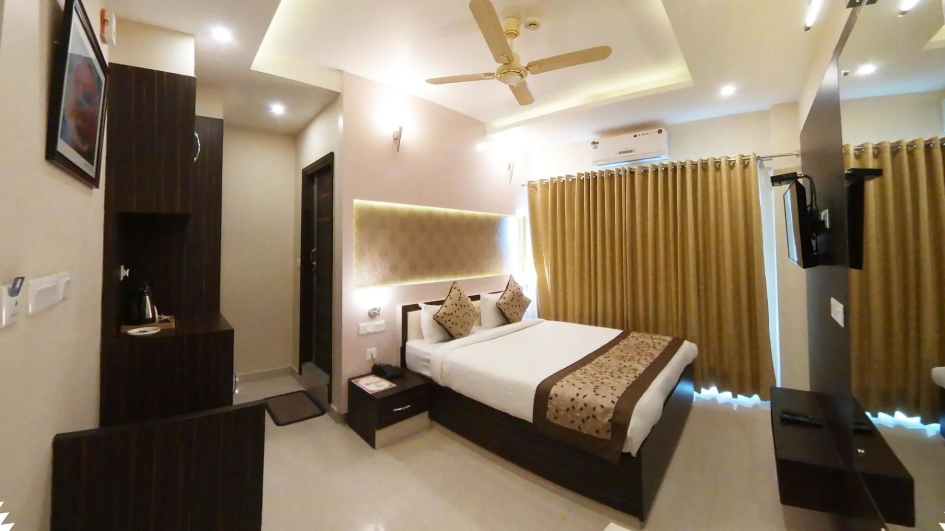 Citrus Classic Mcleodganj