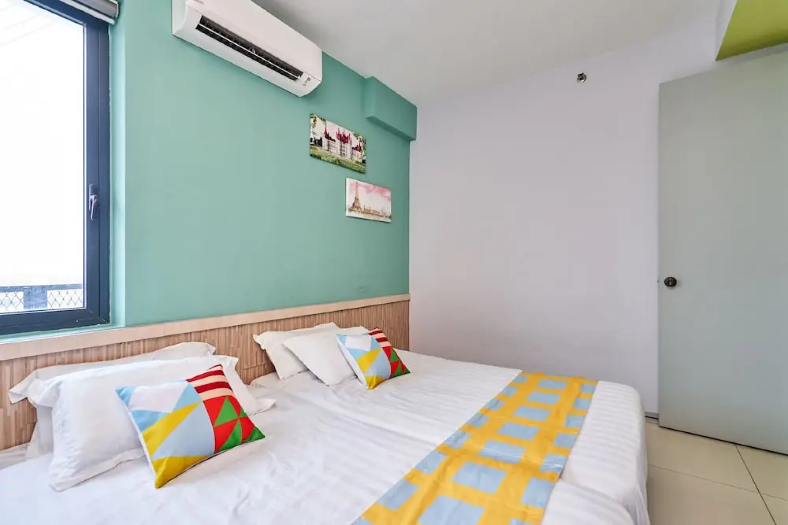 OYO Home 44002 Classic 2br Setia Alam Trefoil.