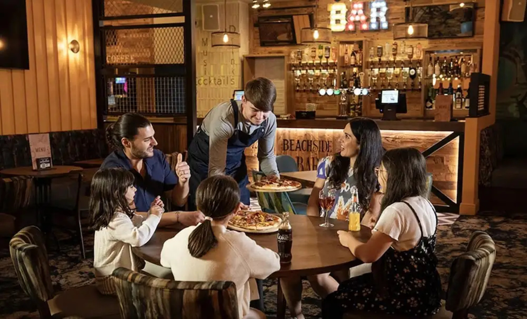 Beautiful Cosy 2-bed Caravan in Clacton-on-sea