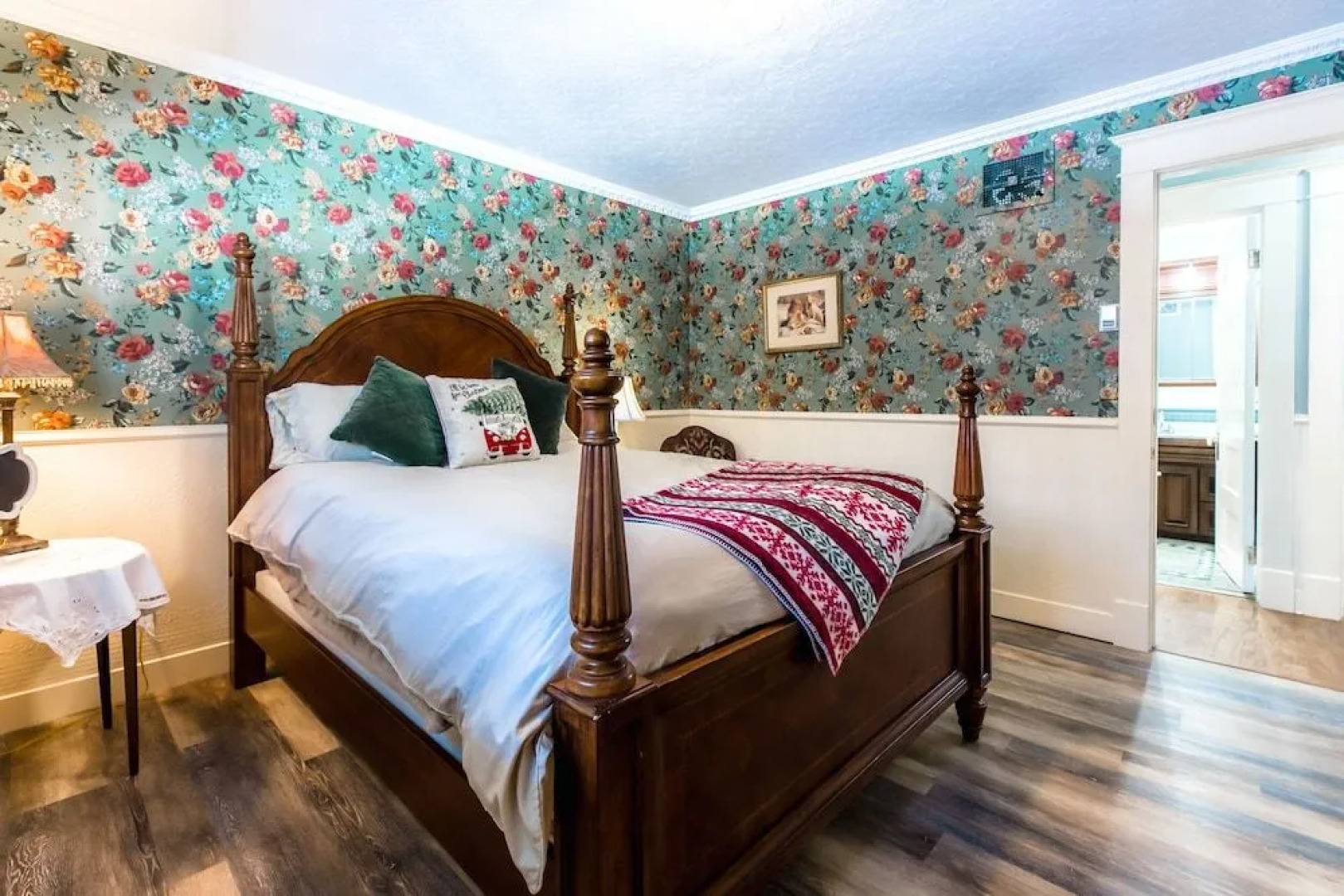 Secret Garden Bed & Breakfast