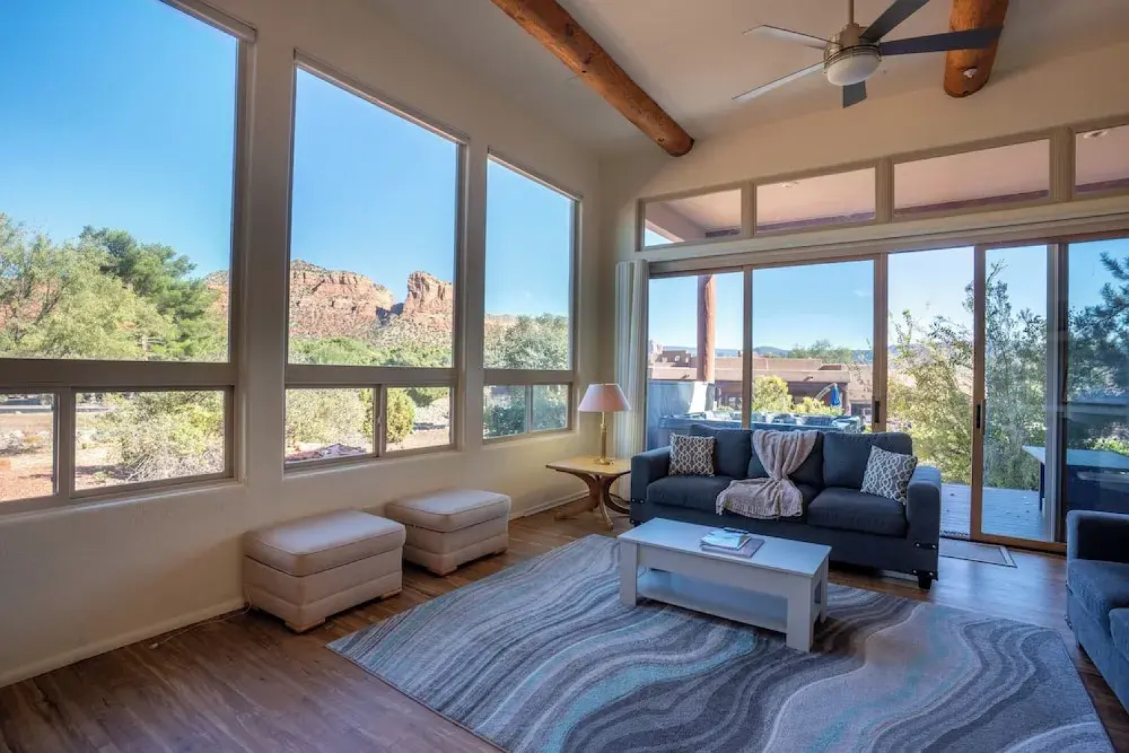 Hot Tub & Mtn Views: Expansive Sedona Retreat