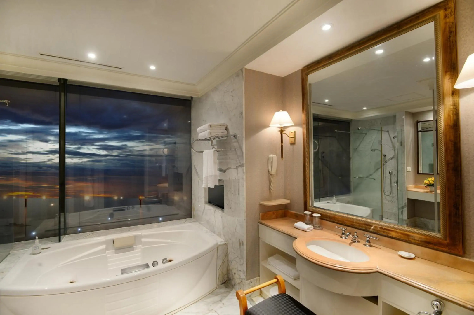 Jeju Oriental Hotel & Casino