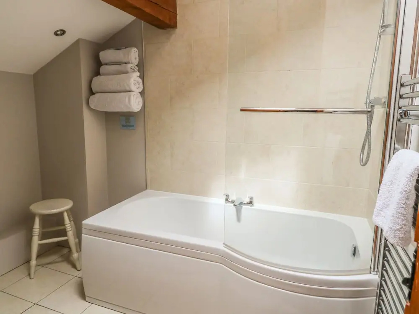 Barn Owl Cottage At Crook Hall Farm