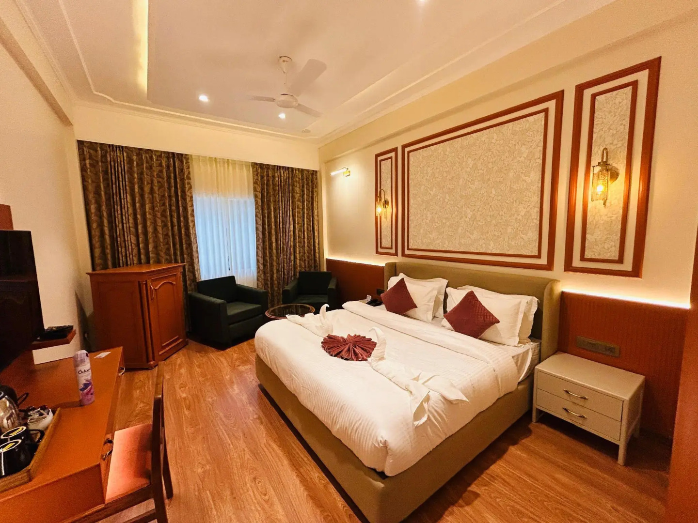 Hotel Kamal Palace