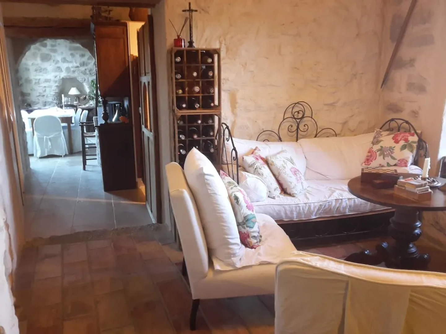 Chambre et table dhôtes le Roc sur lOrbieu