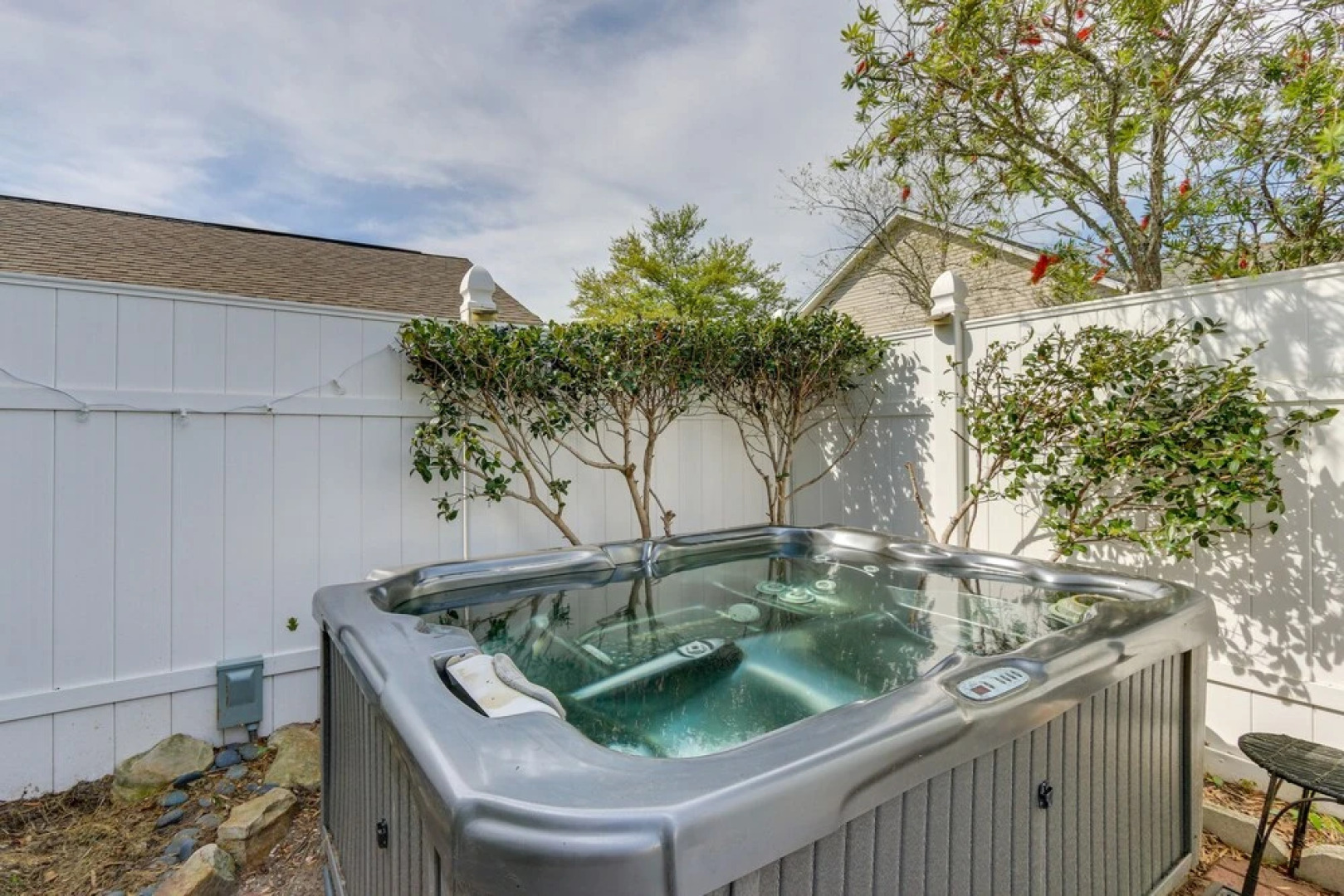 Bluffton Vacation Rental w/ Private Hot Tub